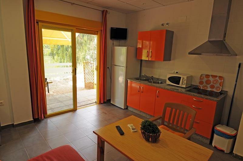 Apartamentos Villa Vacacional Castuera Екстериор снимка