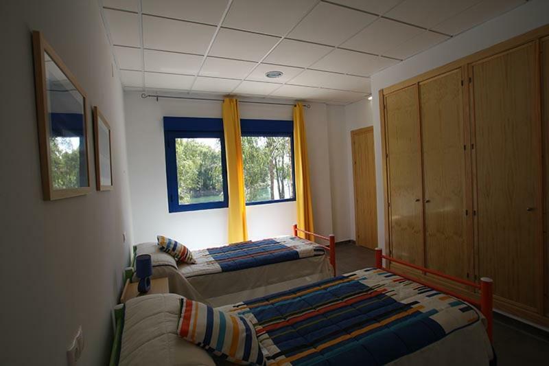 Apartamentos Villa Vacacional Castuera Екстериор снимка